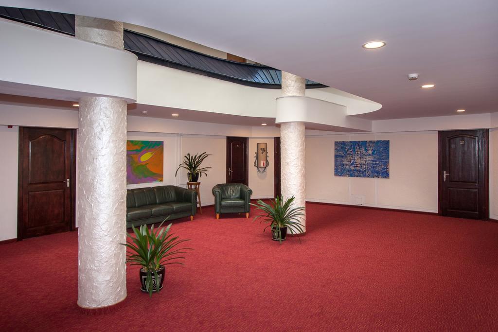 Tauras Center Hotel Połąga Zewnętrze zdjęcie